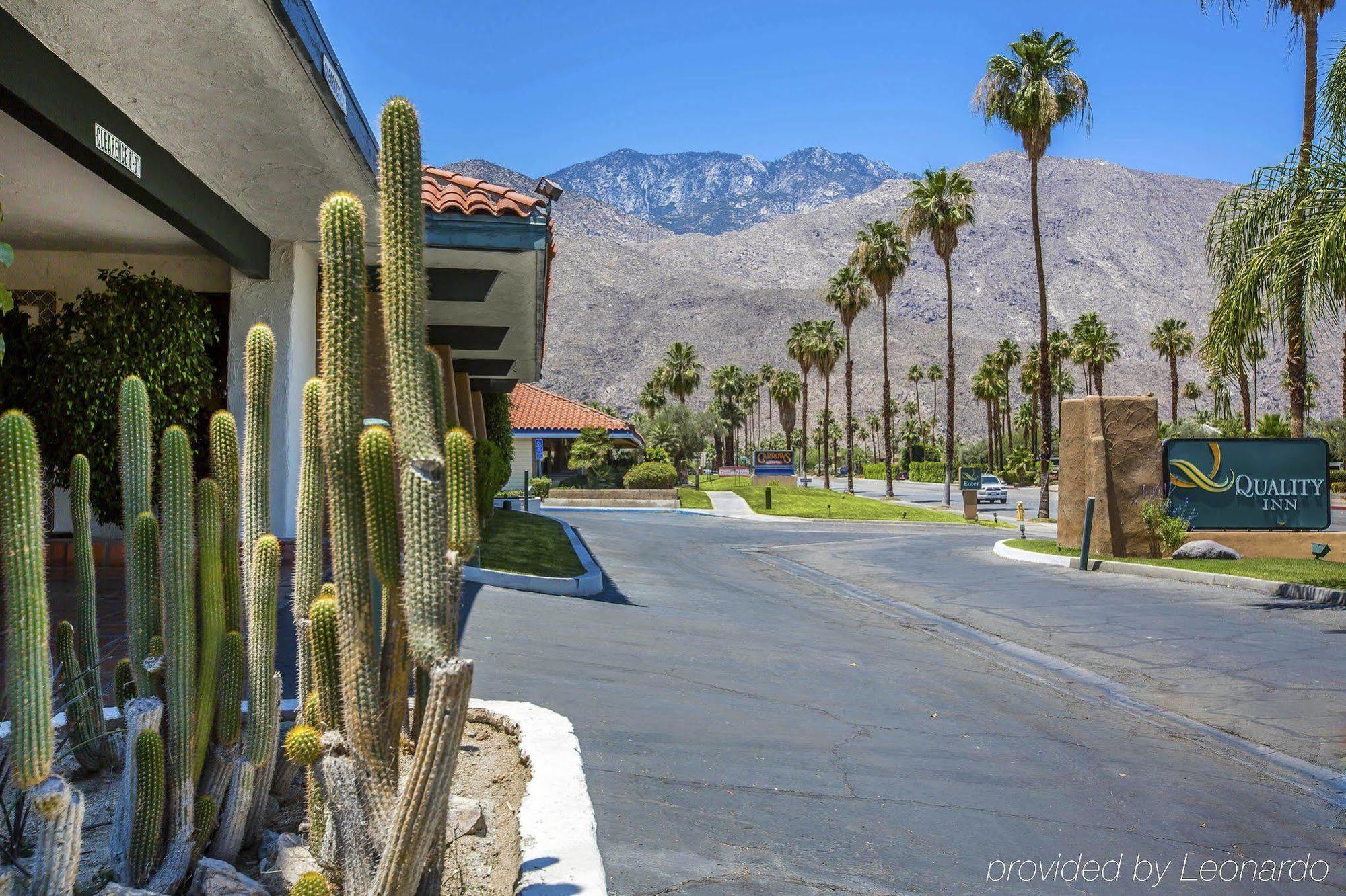 Travelodge By Wyndham Palm Springs Exterior photo